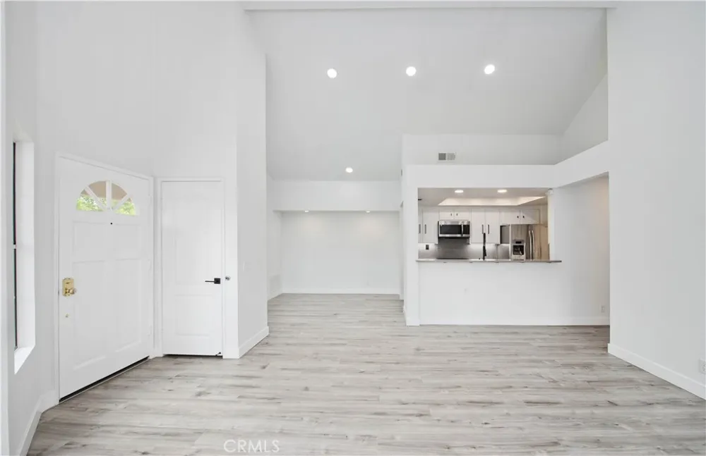 600 Kingswood Lane #A Simi Valley, CA 93065