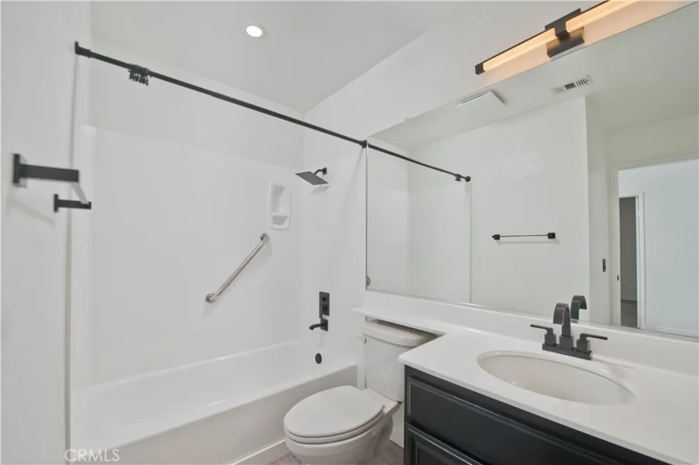 600 Kingswood Lane #A Simi Valley, CA 93065