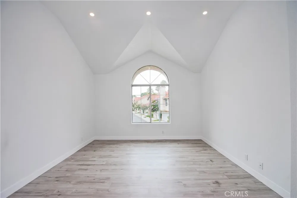 600 Kingswood Lane #A Simi Valley, CA 93065