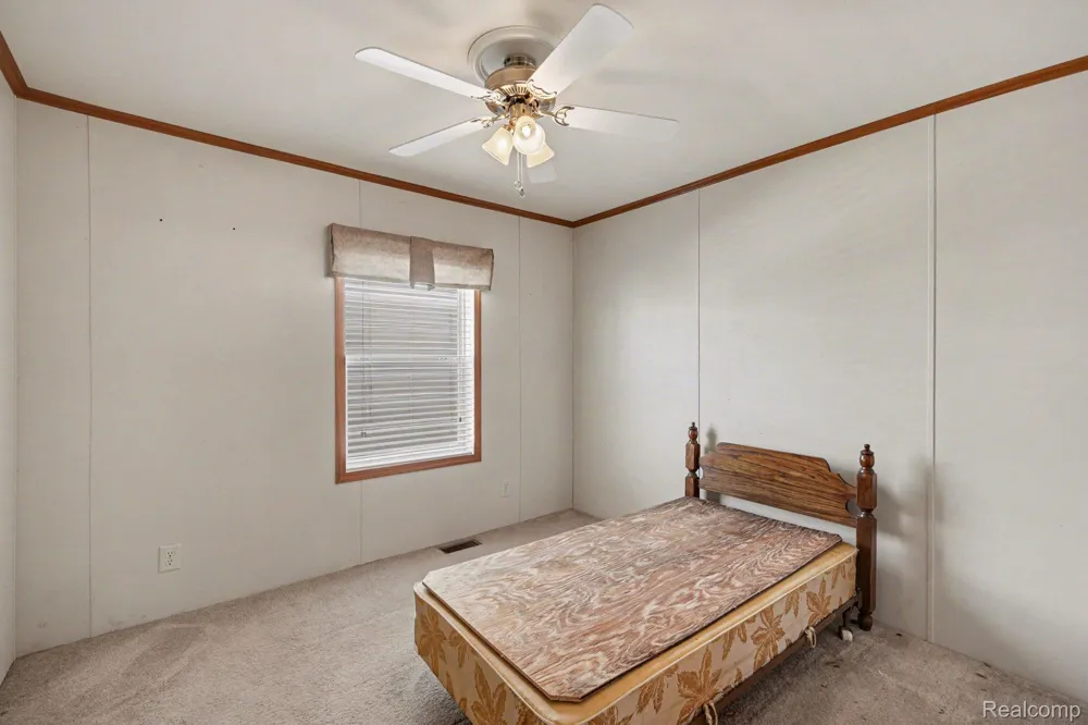 2700 Shimmons Road #177 Auburn Hills City, MI 48326