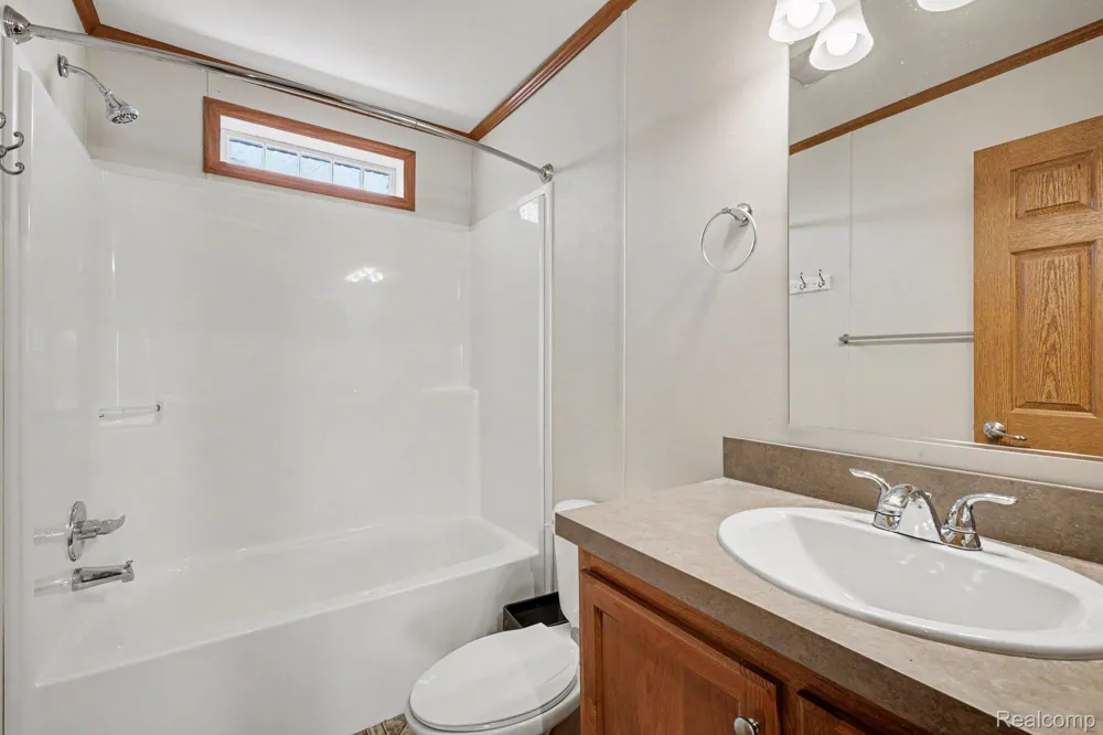 2700 Shimmons Road #177 Auburn Hills City, MI 48326