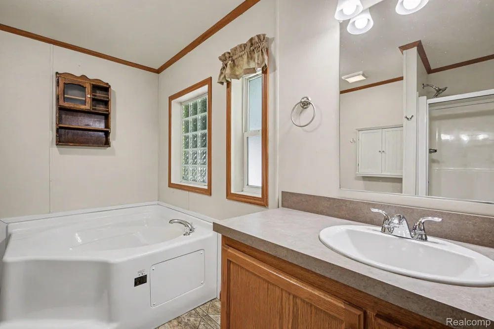 2700 Shimmons Road #177 Auburn Hills City, MI 48326