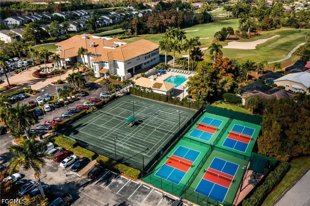 Hickory Hill Court #524 Fort Myers, FL 33912