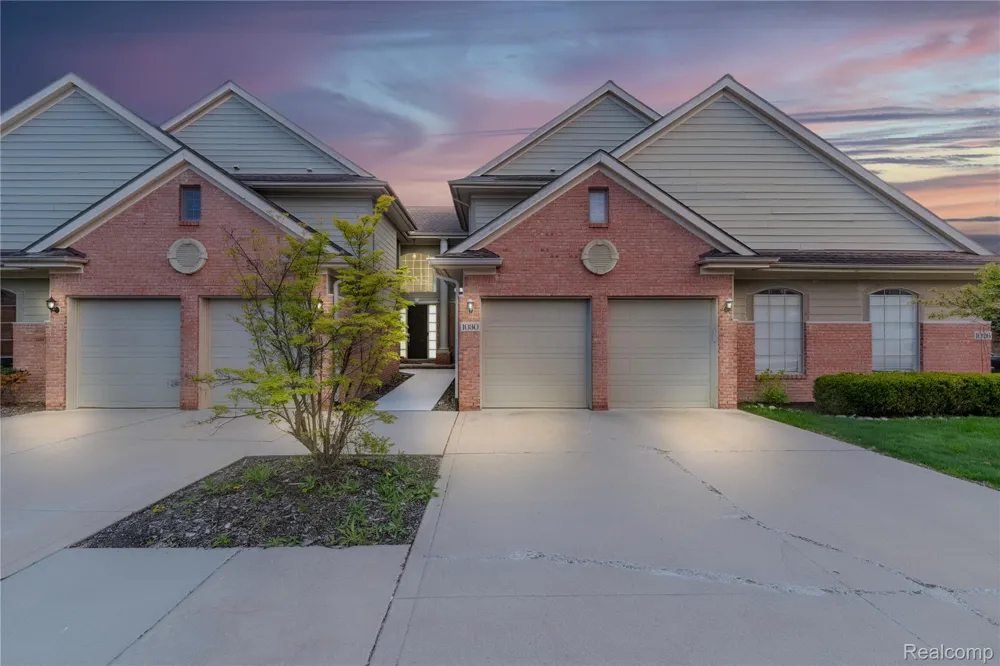 1030 Lorenzo Court Troy City, MI 48085