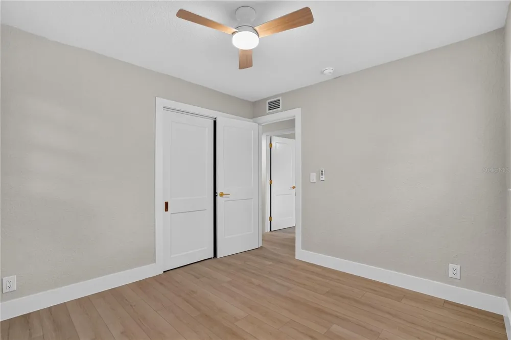 5641 92ND TERRACE Pinellas Park, FL 33782