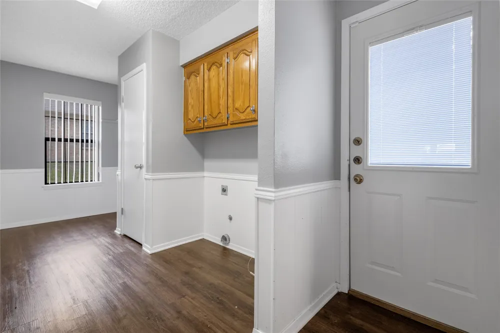 1609 Robin Street Mineola, TX 75773