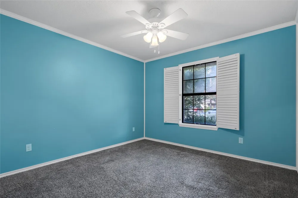 1609 Robin Street Mineola, TX 75773