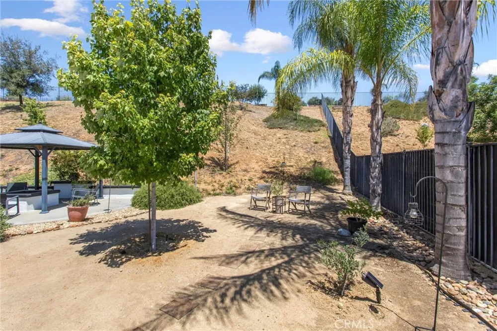12941 Cienaga Yucaipa, CA 92399