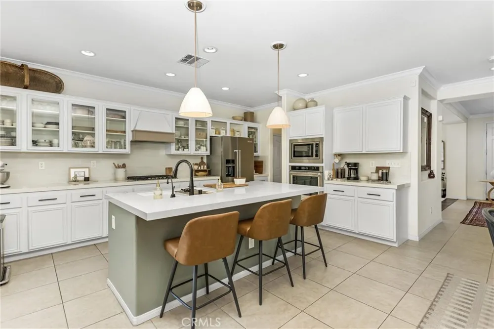 12941 Cienaga Yucaipa, CA 92399