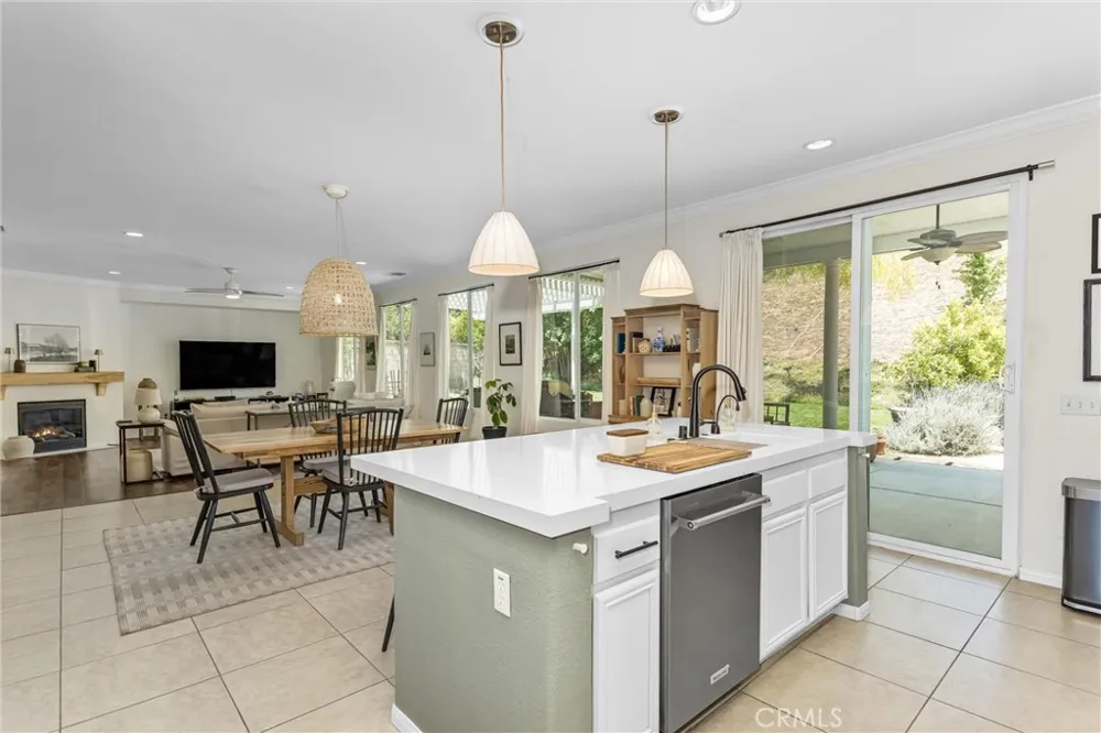 12941 Cienaga Yucaipa, CA 92399