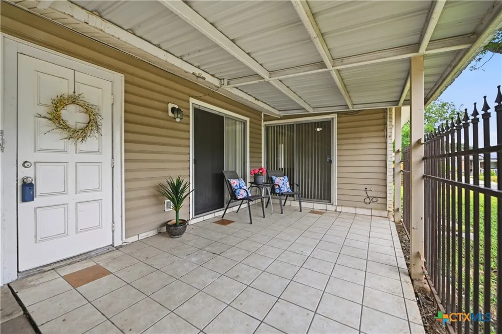 7702 Pipers Swan Street San Antonio, TX 78251