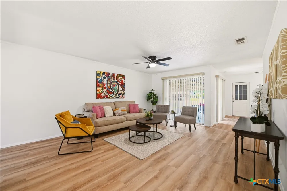 7702 Pipers Swan Street San Antonio, TX 78251