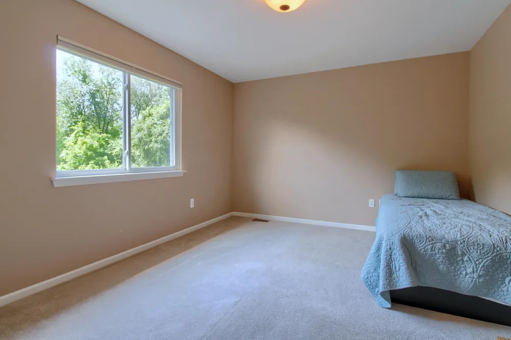 6833 Meadows Pass Webster Township, MI 48130