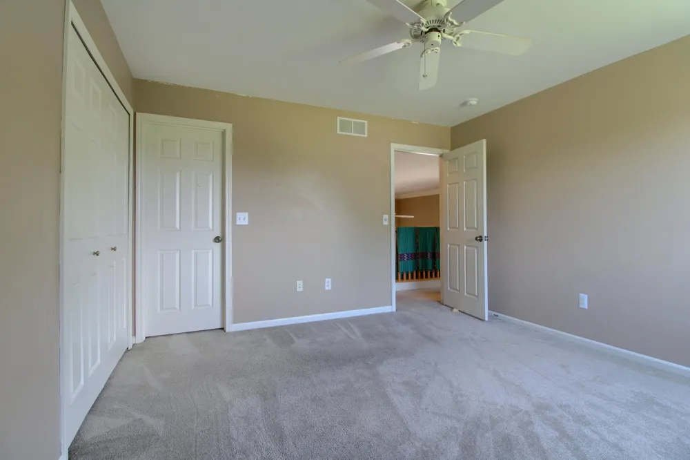 6833 Meadows Pass Webster Township, MI 48130