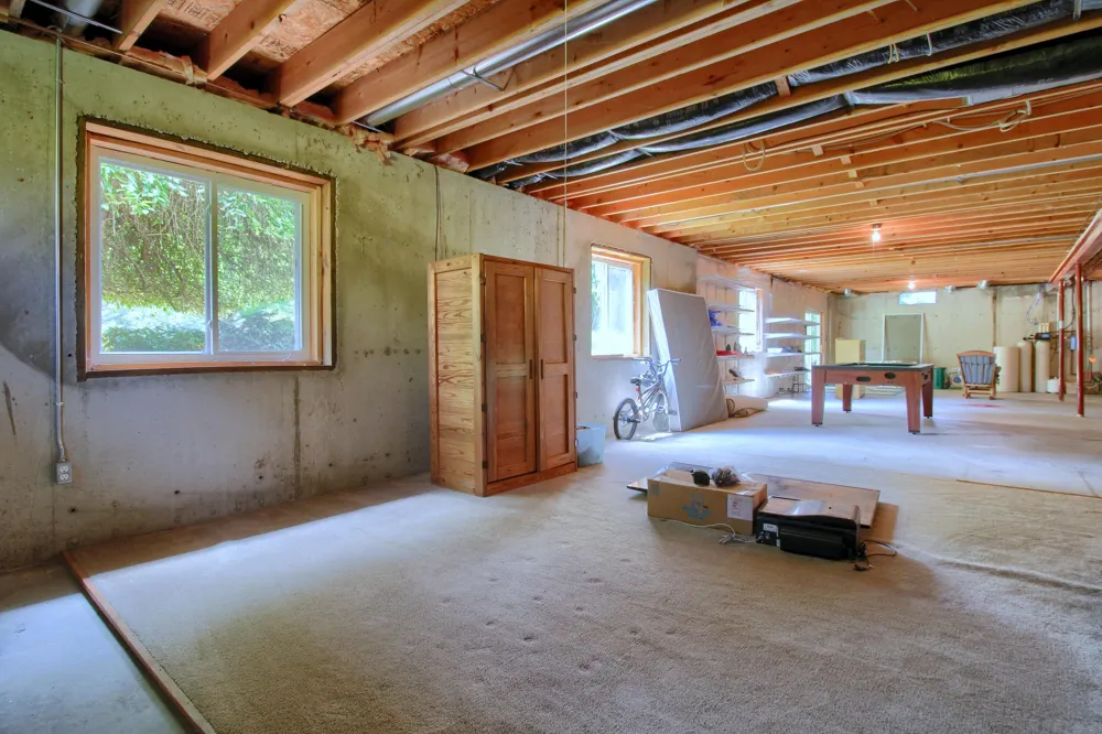 6833 Meadows Pass Webster Township, MI 48130