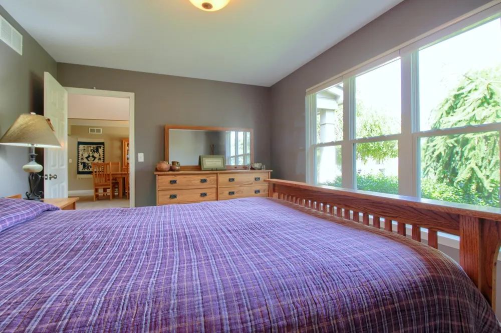 6833 Meadows Pass Webster Township, MI 48130