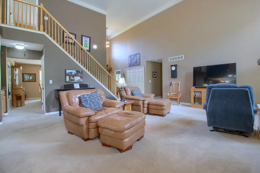 6833 Meadows Pass Webster Township, MI 48130