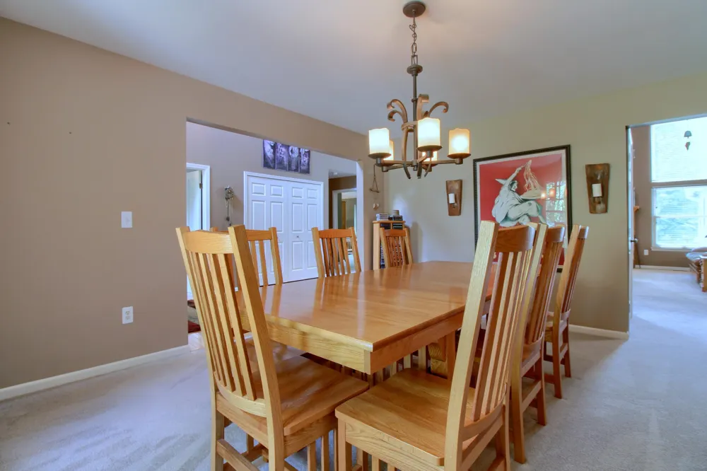 6833 Meadows Pass Webster Township, MI 48130