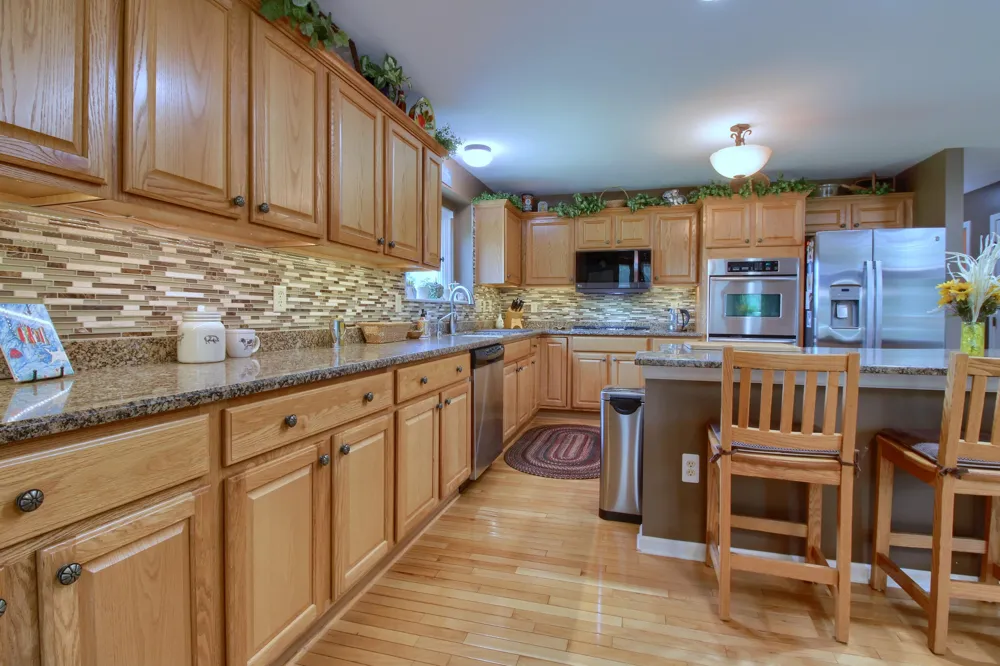 6833 Meadows Pass Webster Township, MI 48130