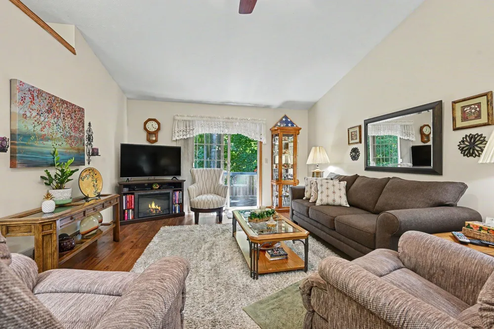 832 Highbanks Drive #19 Allegan City, MI 49010