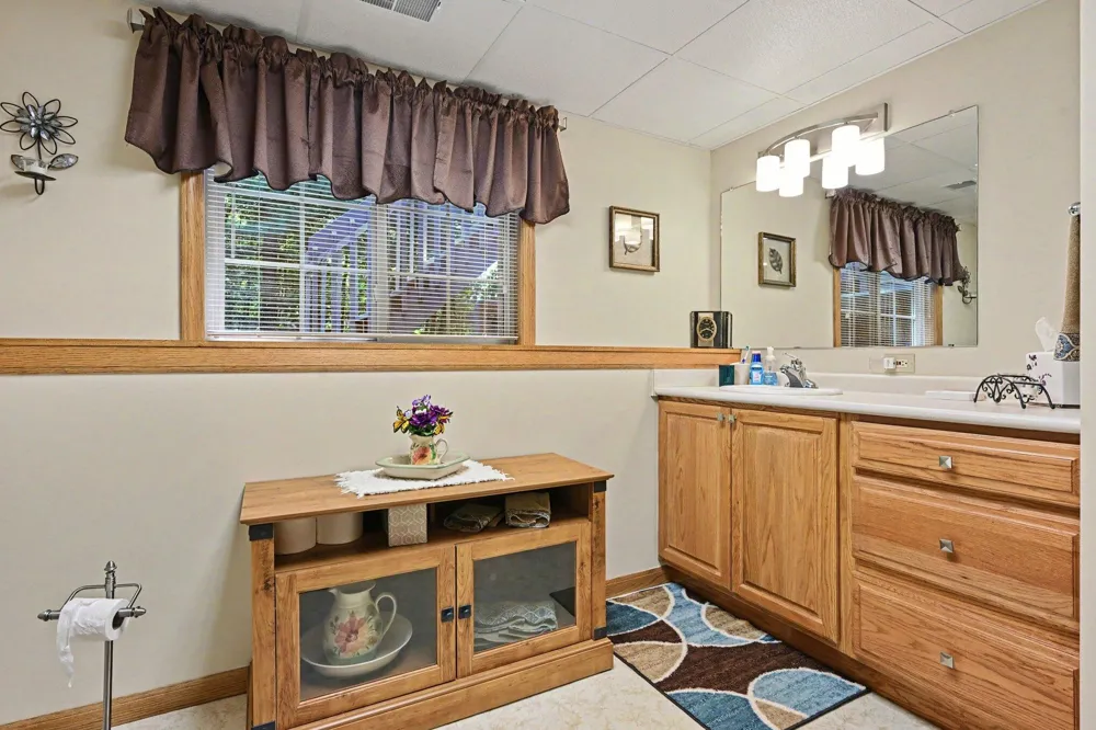 832 Highbanks Drive #19 Allegan City, MI 49010
