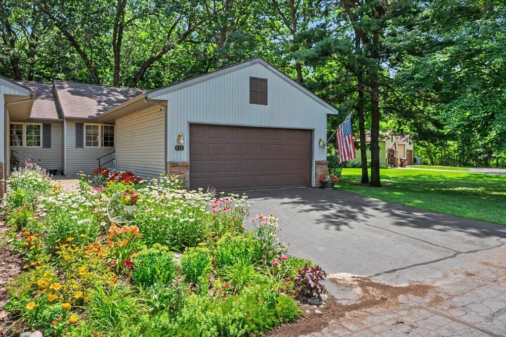 832 Highbanks Drive #19 Allegan City, MI 49010