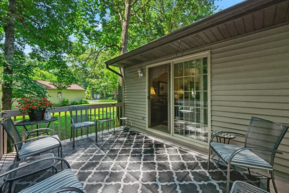 832 Highbanks Drive #19 Allegan City, MI 49010