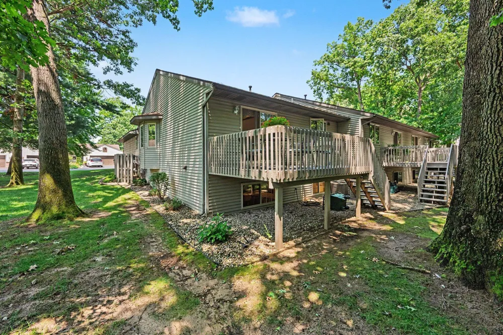 832 Highbanks Drive #19 Allegan City, MI 49010