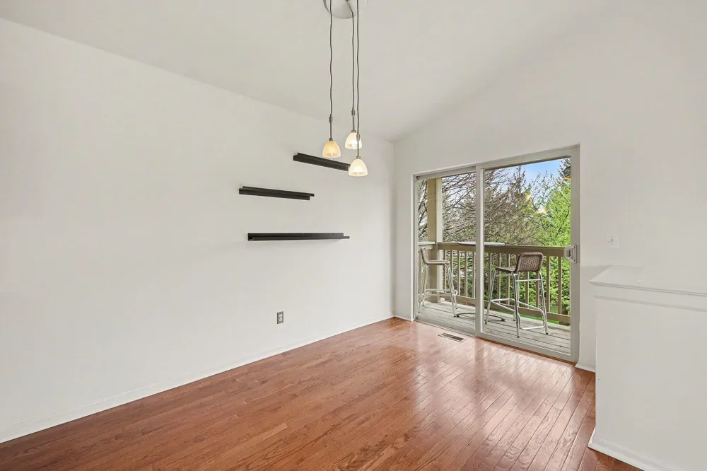 107 Commons Circle Saline City, MI 48176