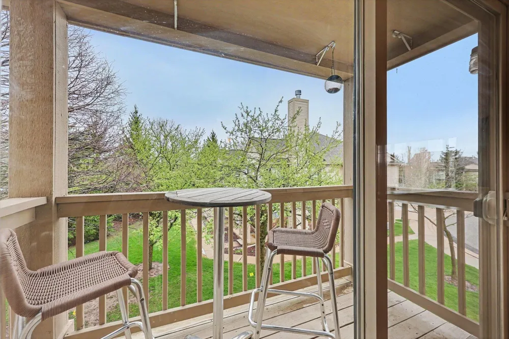 107 Commons Circle Saline City, MI 48176