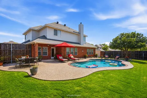 1201 Forest Green Drive