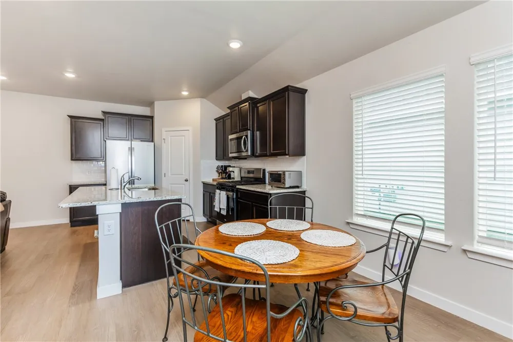 1905 Osbert Nelly Drive Corpus Christi, TX 78417