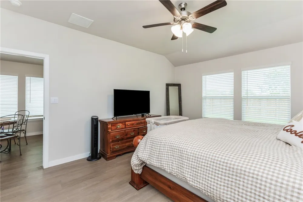 1905 Osbert Nelly Drive Corpus Christi, TX 78417