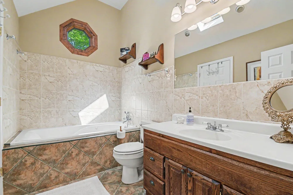 13189 Three Oaks Road Sawyer, MI 49125