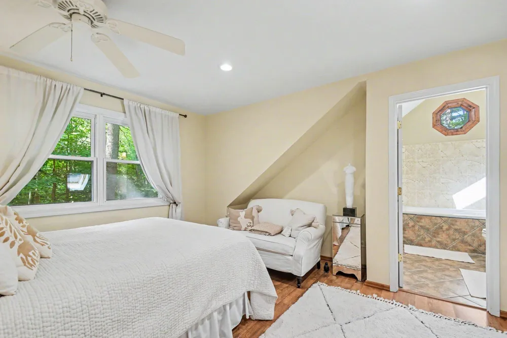 13189 Three Oaks Road Sawyer, MI 49125