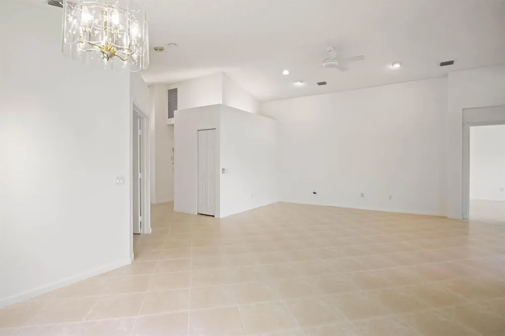 7387 Tonga Court Boynton Beach, FL 33437