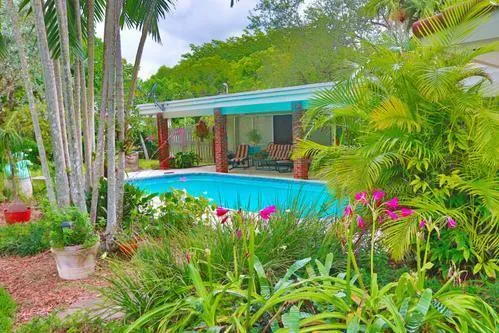 7850 SW 160th Street Palmetto Bay, FL 33157