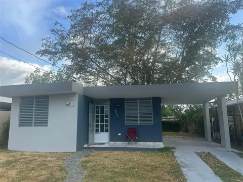 F14, 5013 Calle Colosense URB. EXTENSIÓN ELIZABETH