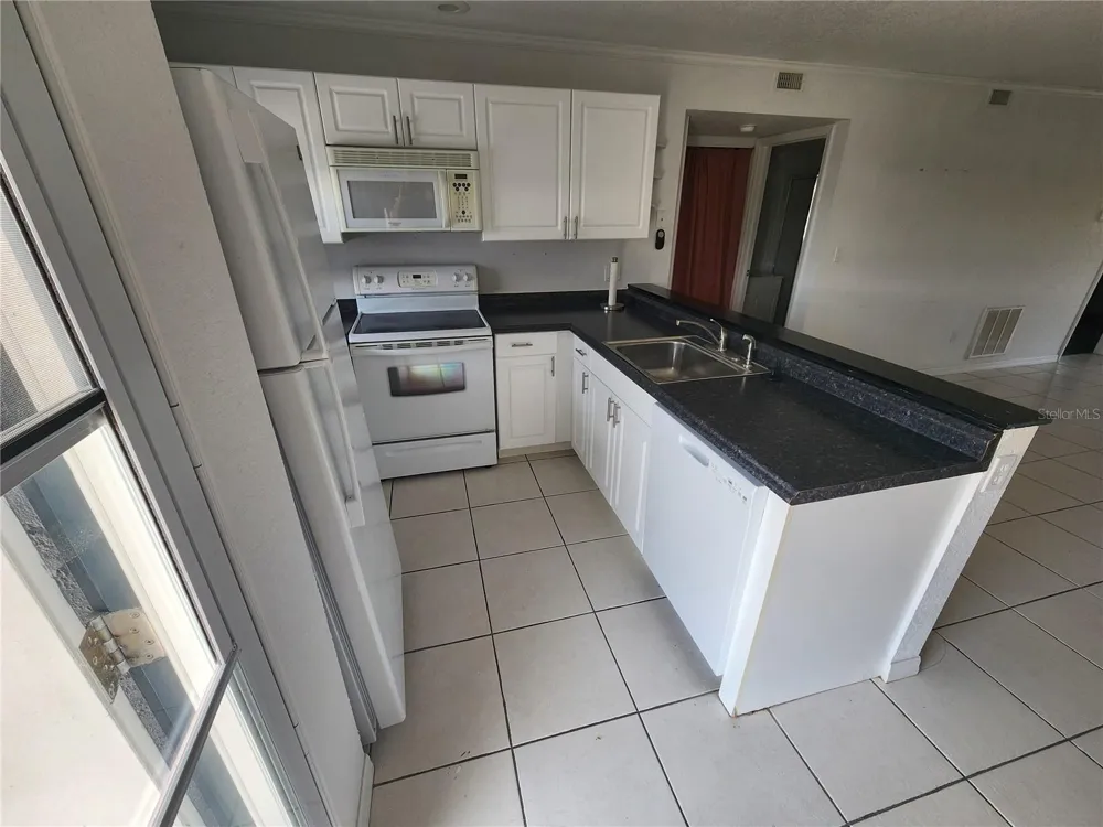 25050 SANDHILL BOULEVARD #B1 Punta Gorda, FL 33983
