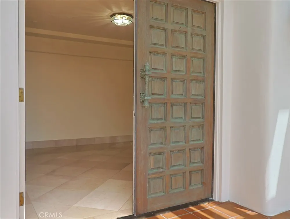 1456 Via Coronel Palos Verdes Estates, CA 90274