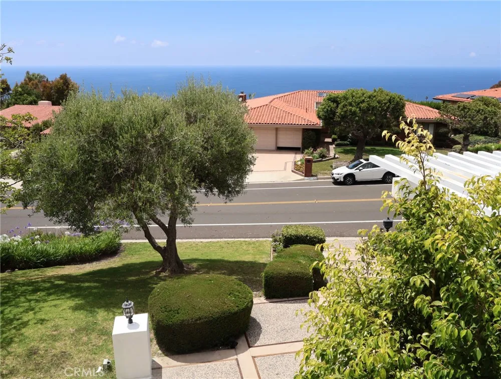 1456 Via Coronel Palos Verdes Estates, CA 90274