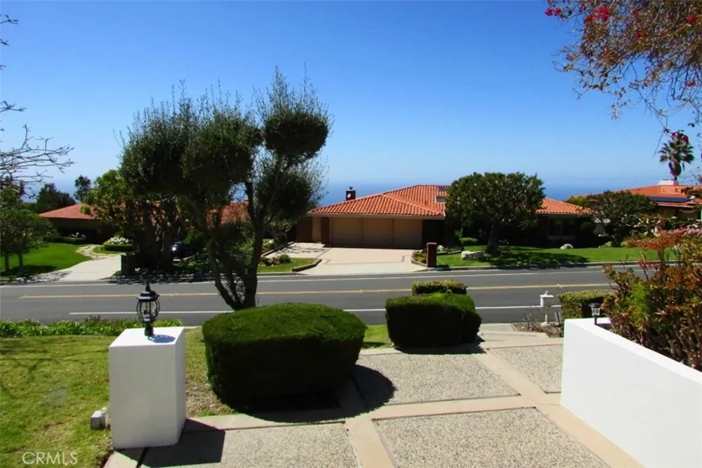 1456 Via Coronel Palos Verdes Estates, CA 90274