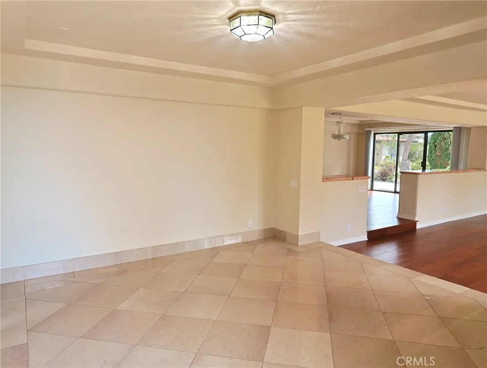 1456 Via Coronel Palos Verdes Estates, CA 90274