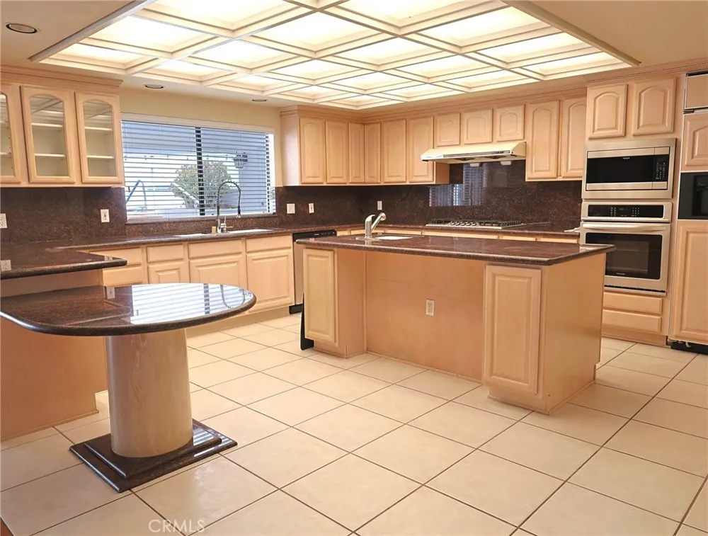 1456 Via Coronel Palos Verdes Estates, CA 90274