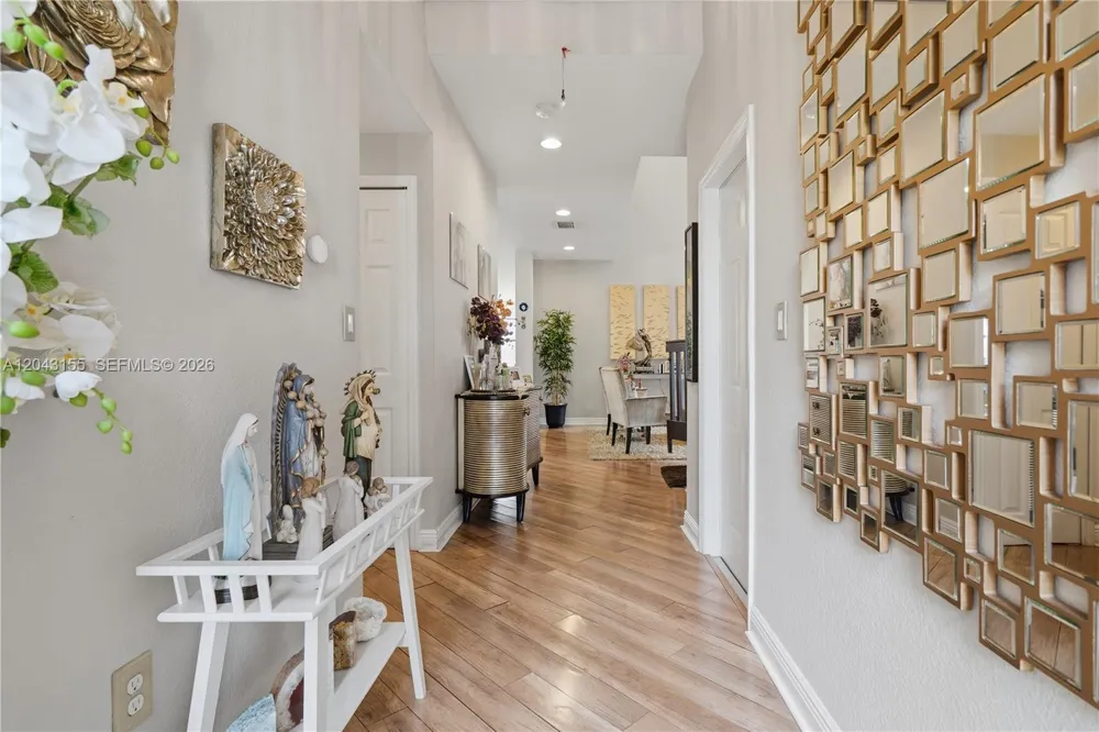 1016 NW 99th Psge #1016 Miami, FL 33172