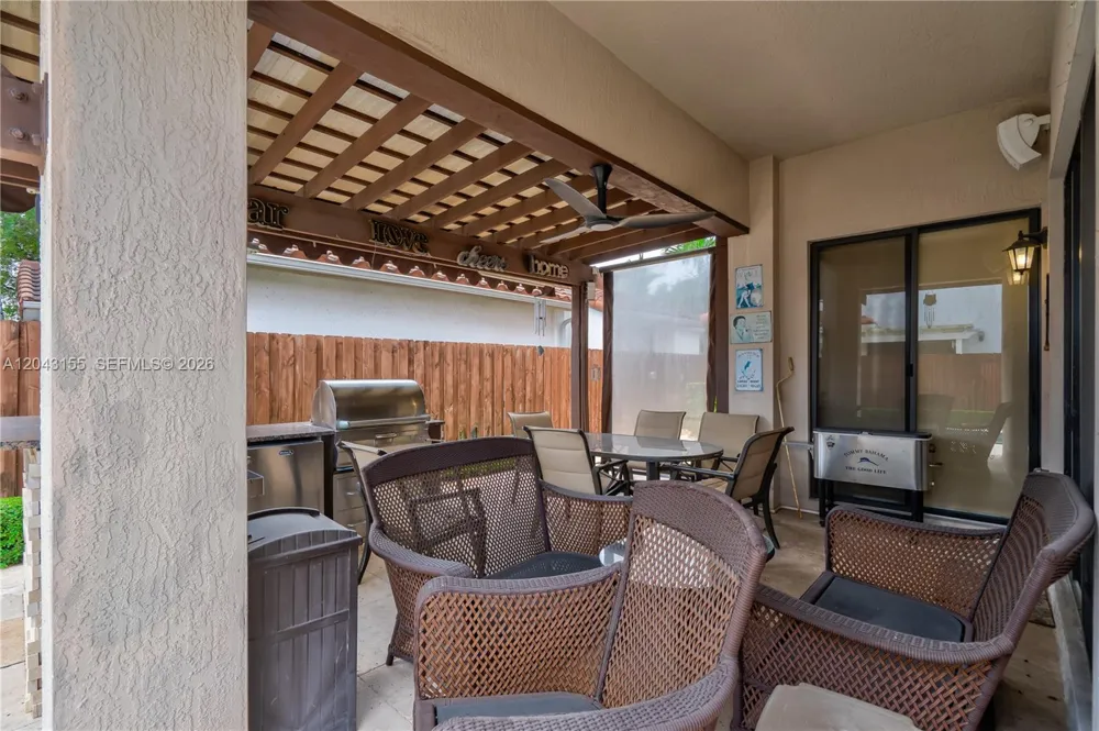 1016 NW 99th Psge #1016 Miami, FL 33172