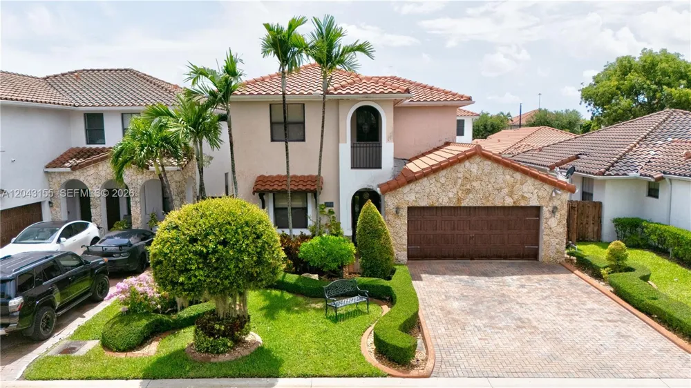 1016 NW 99th Psge #1016 Miami, FL 33172