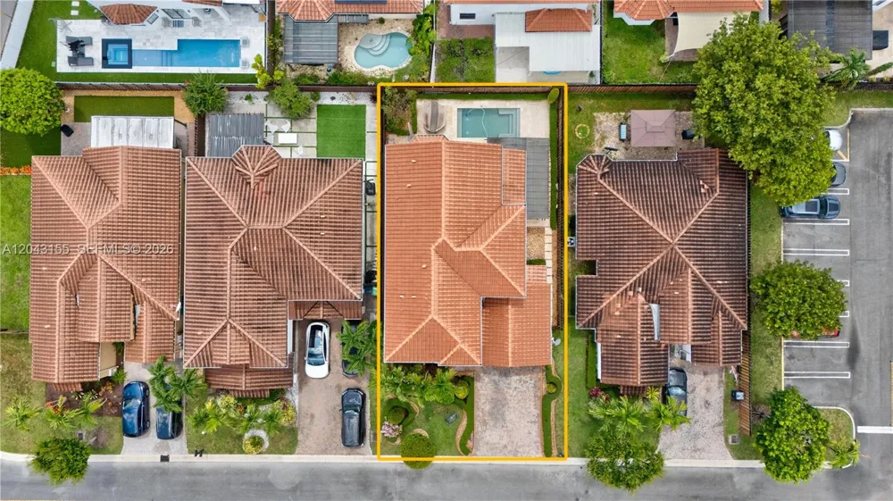 1016 NW 99th Psge #1016 Miami, FL 33172