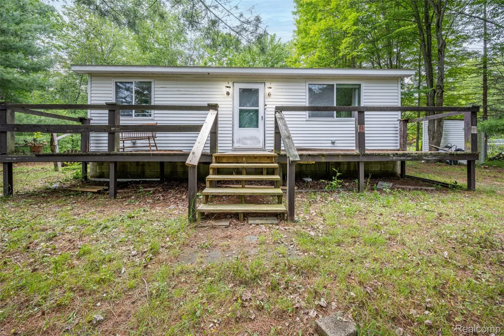 945 Hockaday Road Gladwin Township, MI 48624