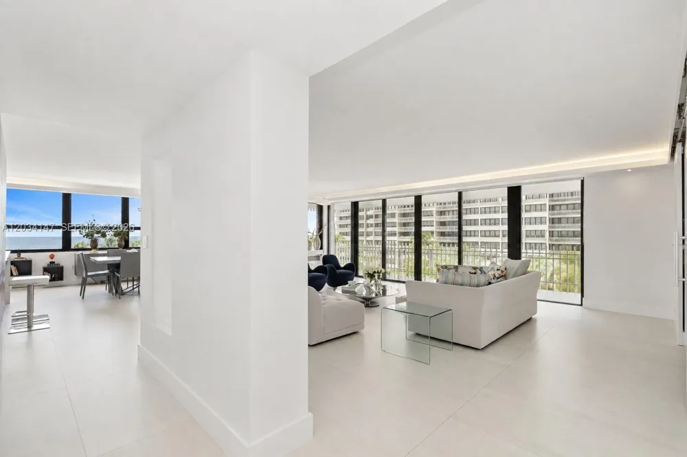3 Grove Isle Dr #C502 Miami, FL 33133